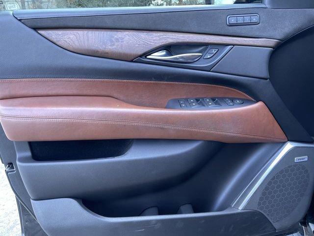 Used 2019 Cadillac Escalade Premium Luxury image 23