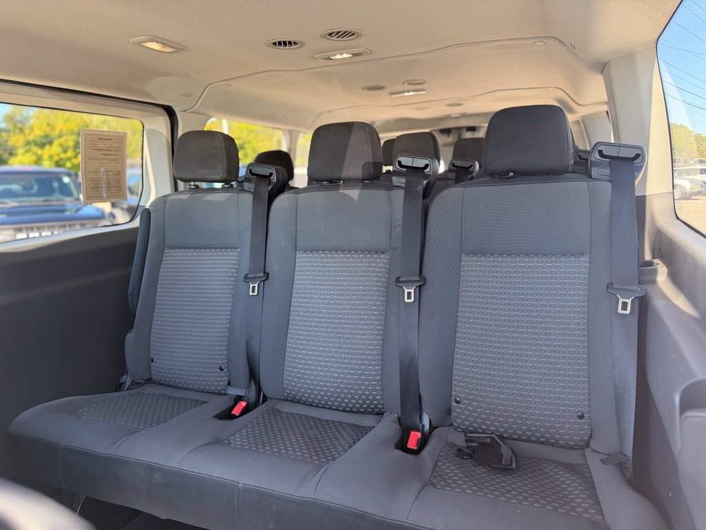 Used 2023 Ford Transit 350 XLT RWD image 15