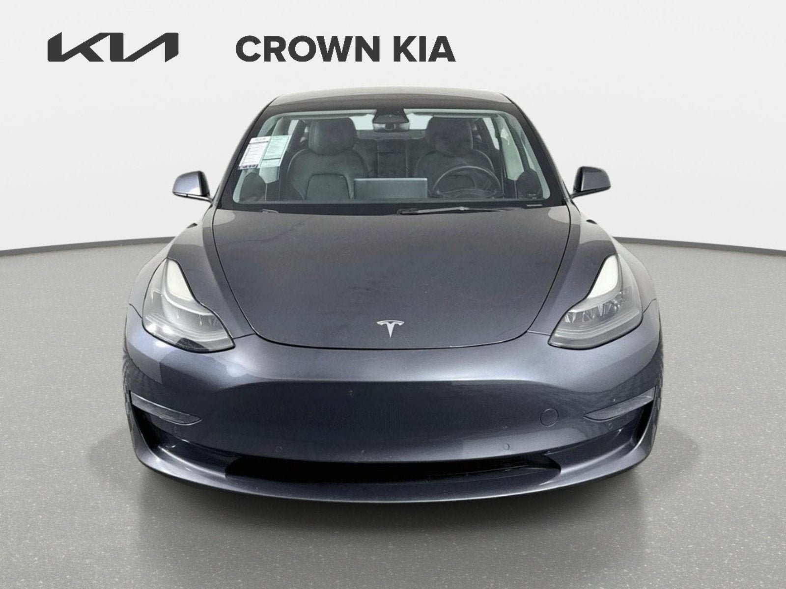 Used 2022 Tesla Model 3 Standard Range RWD image 2