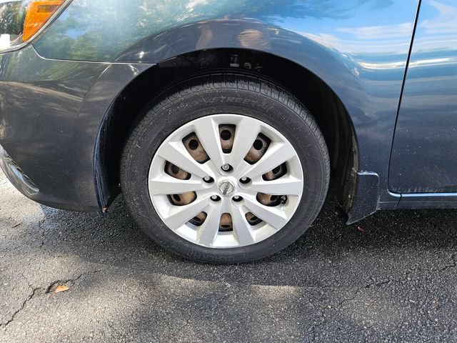 Used 2016 Nissan Sentra FWD image 9