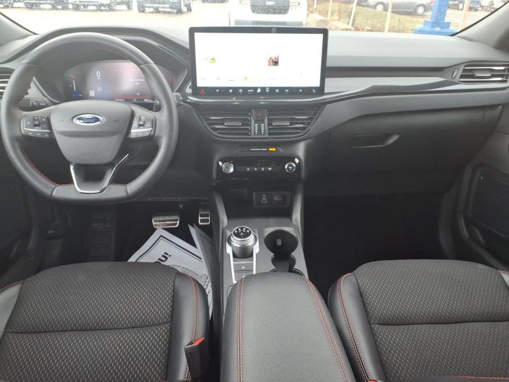 Certified 2024 Ford Escape ST-Line w/ Tech Pack #1 FWD image 12