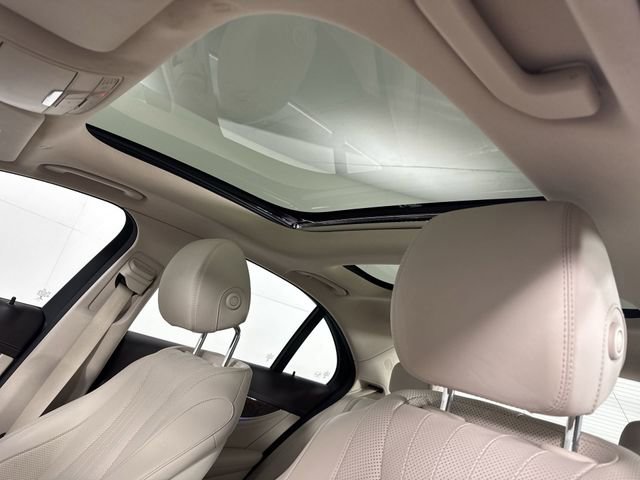 Used 2020 Mercedes-Benz E 350 4MATIC Sedan image 17