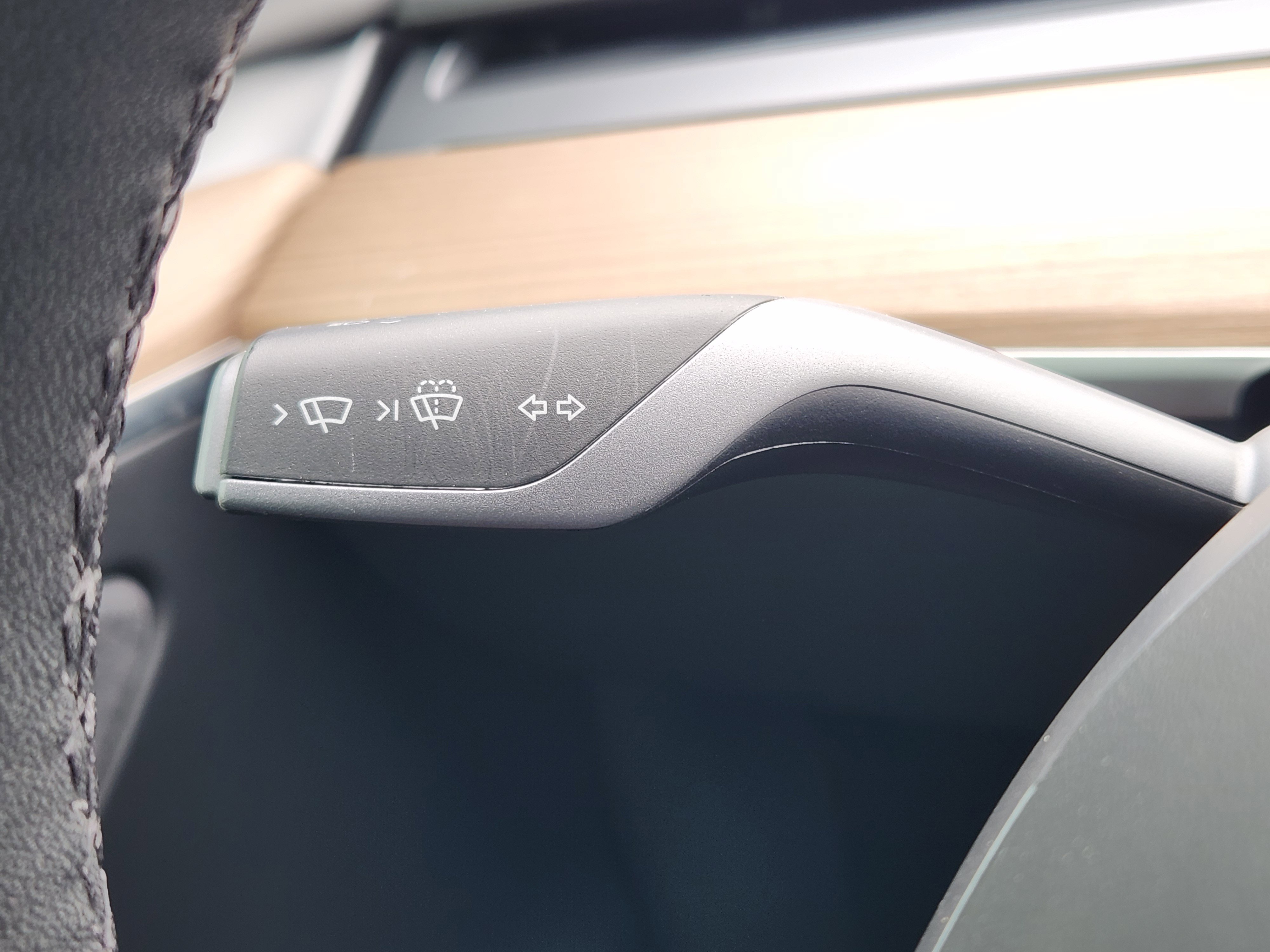 Used 2023 Tesla Model Y Long Range image 21