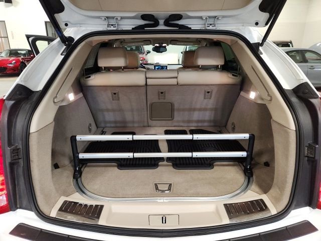 Used 2012 Cadillac SRX Luxury image 25