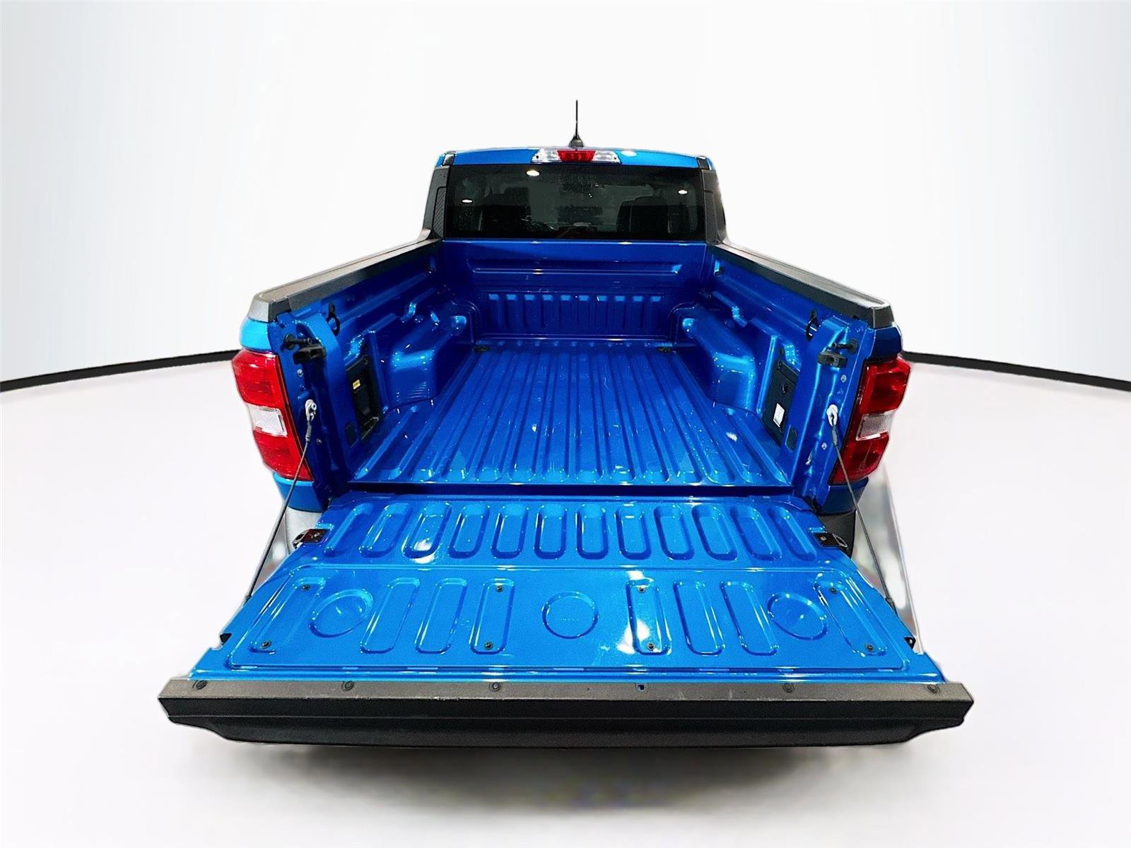 Used 2025 Ford Maverick XLT w/ XLT Luxury Package image 17