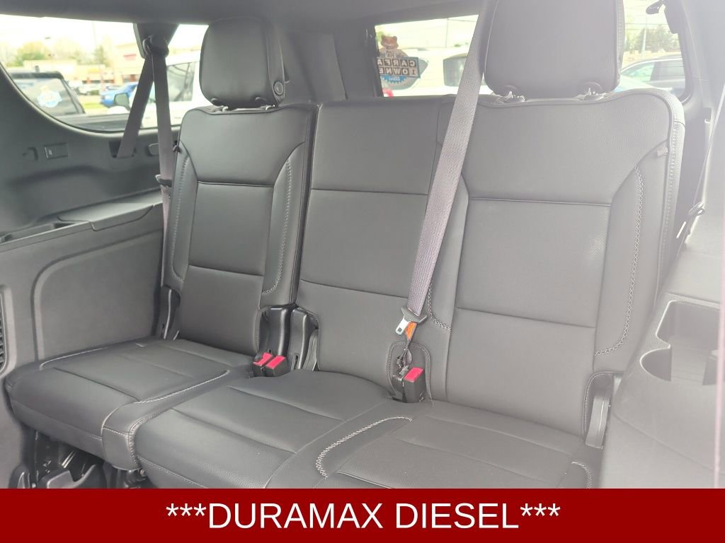 Used 2023 GMC Yukon XL Denali image 17