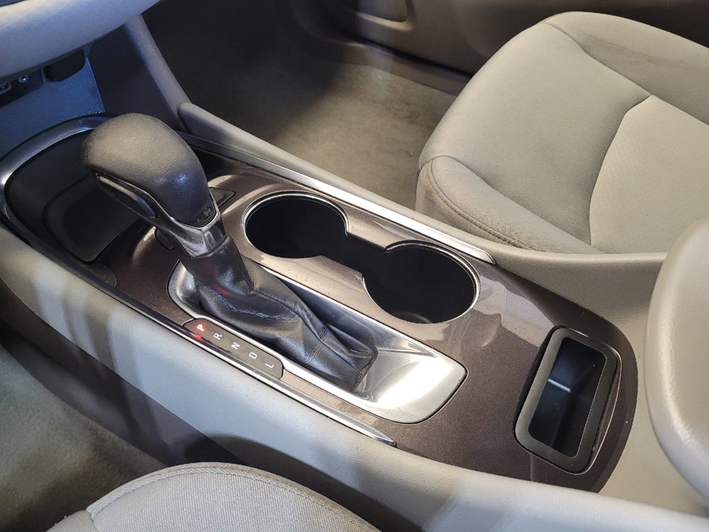 Used 2022 Chevrolet Malibu LS w/ Driver Confidence Package II FWD image 26