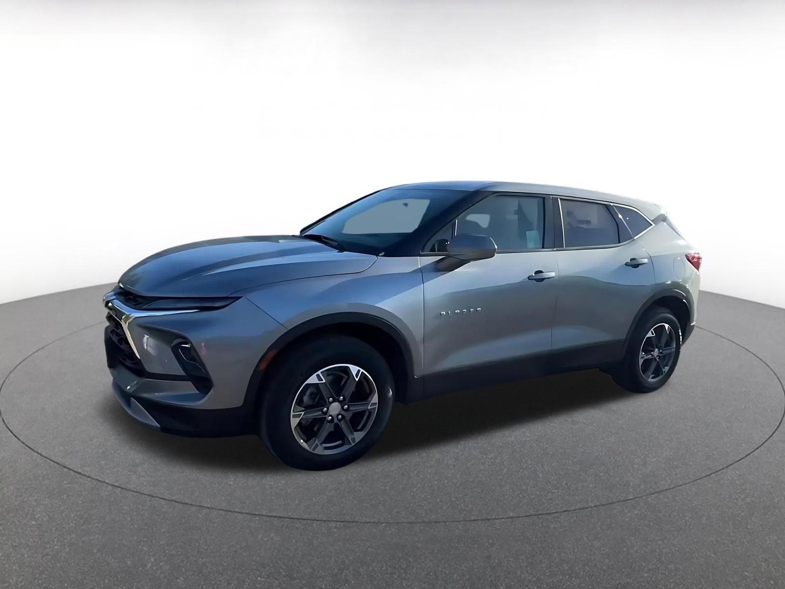 Used 2025 Chevrolet Blazer LT image 8