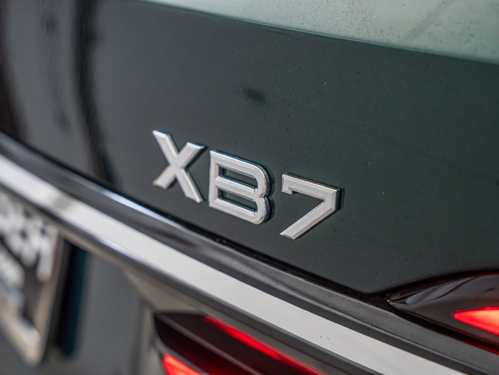 Used 2026 BMW ALPINA XB7 AWD/4WD image 16