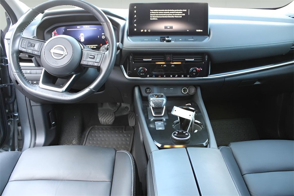 Used 2024 Nissan Rogue SL w/ SL Premium Package image 9