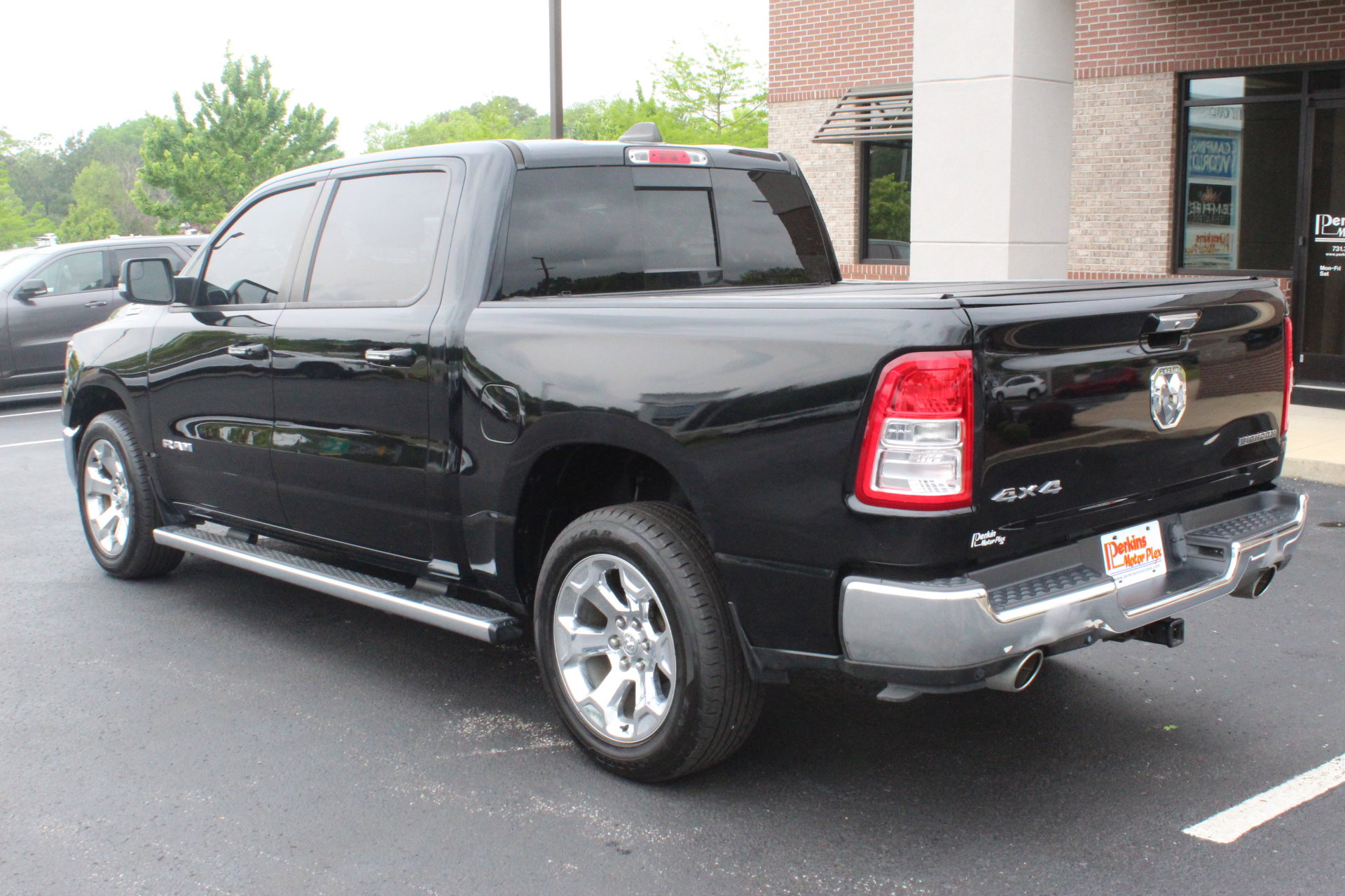 Used 2020 RAM 1500 Big Horn AWD/4WD image 9