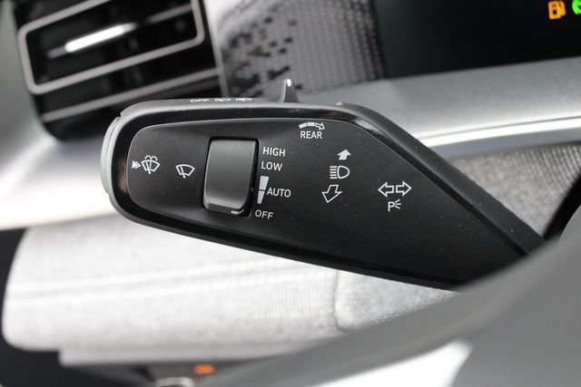 New 2026 Volkswagen Tiguan S AWD/4WD image 11