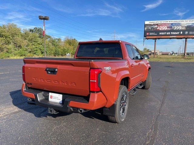 New 2025 Toyota Tacoma TRD Sport image 5
