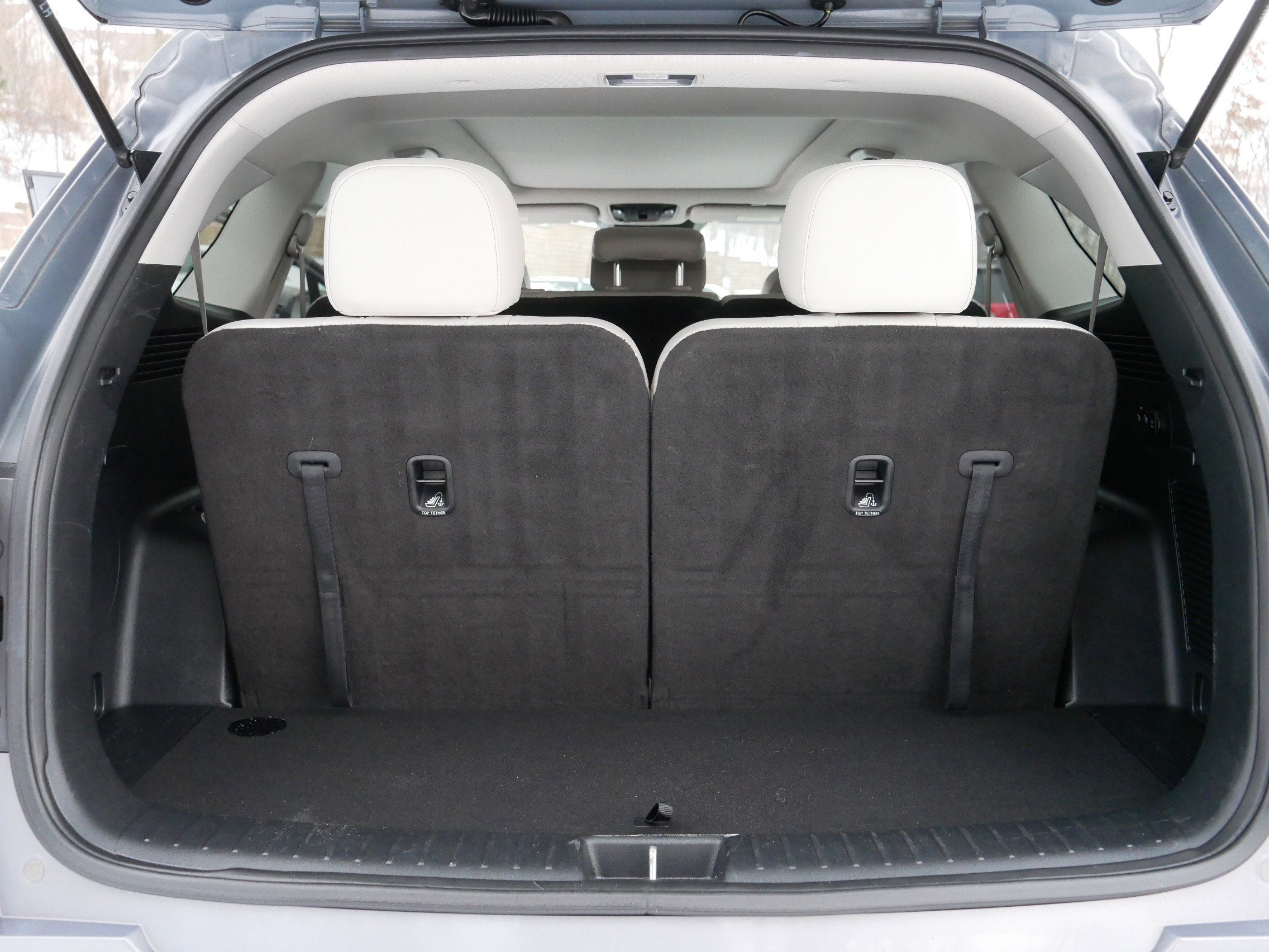 Certified 2022 Kia Sorento S w/ Panoramic Sunroof Package image 18