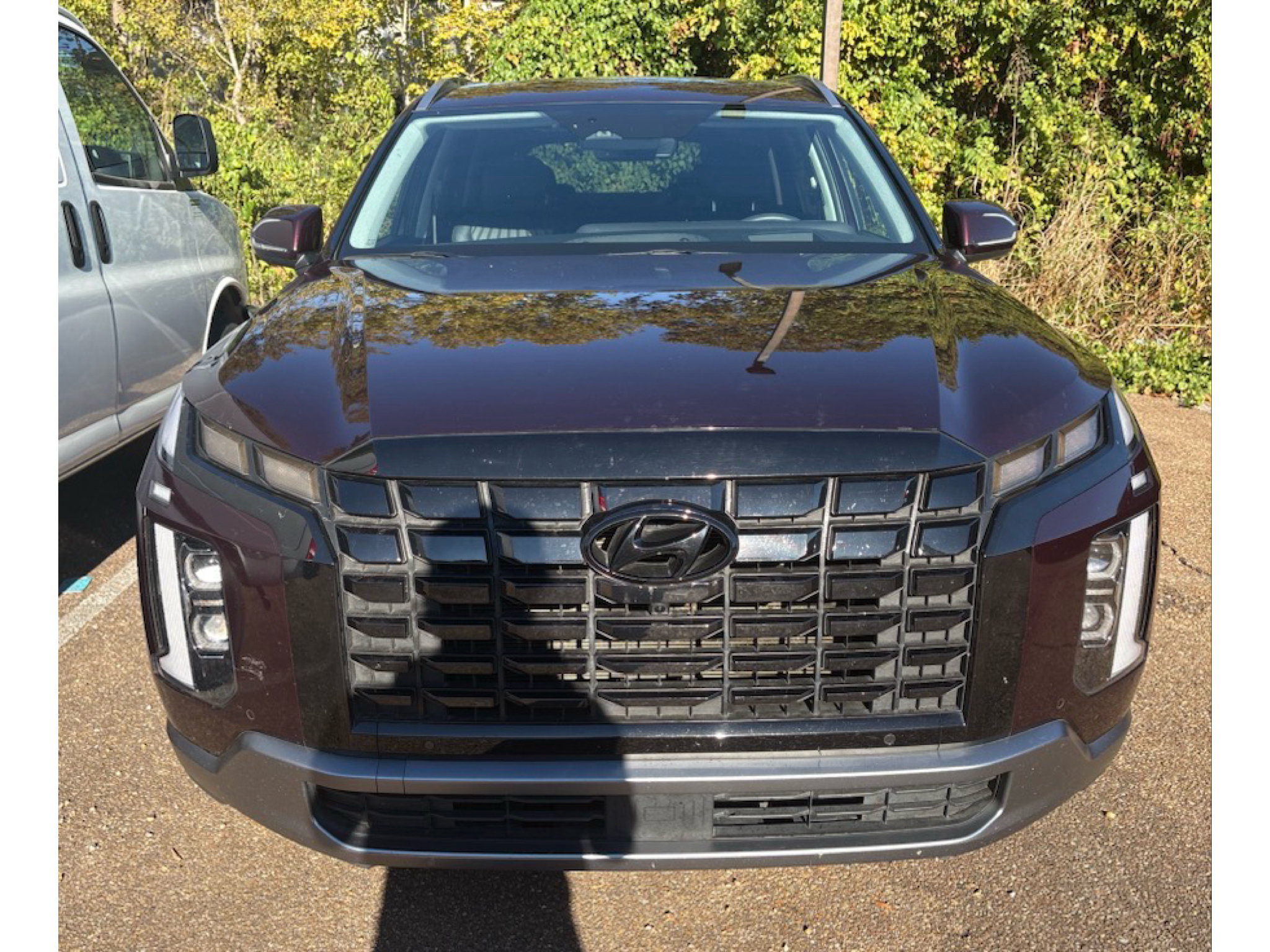 Used 2023 Hyundai Palisade Limited w/ Cargo Package FWD image 2