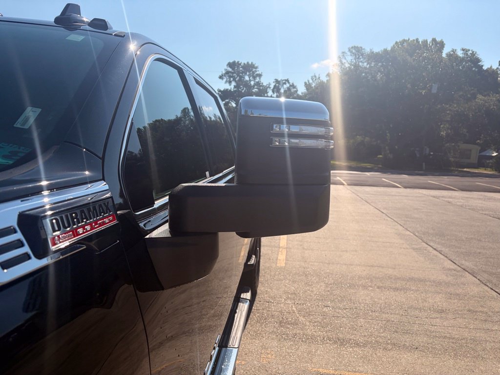 Used 2025 GMC Sierra 3500 SLT w/ SLT Premium Package AWD/4WD image 27