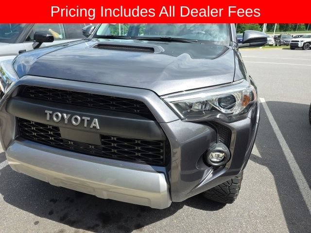 Used 2021 Toyota 4Runner TRD Off-Road AWD/4WD image 12