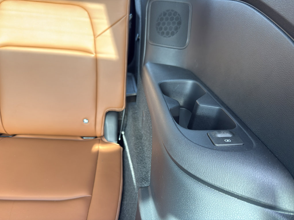 Certified 2025 Nissan Pathfinder Platinum w/ Cargo Package image 35