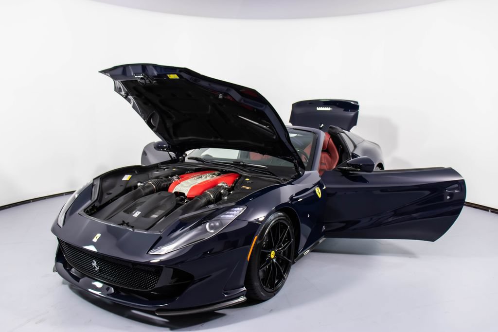 Certified 2023 Ferrari 812 GTS RWD image 33