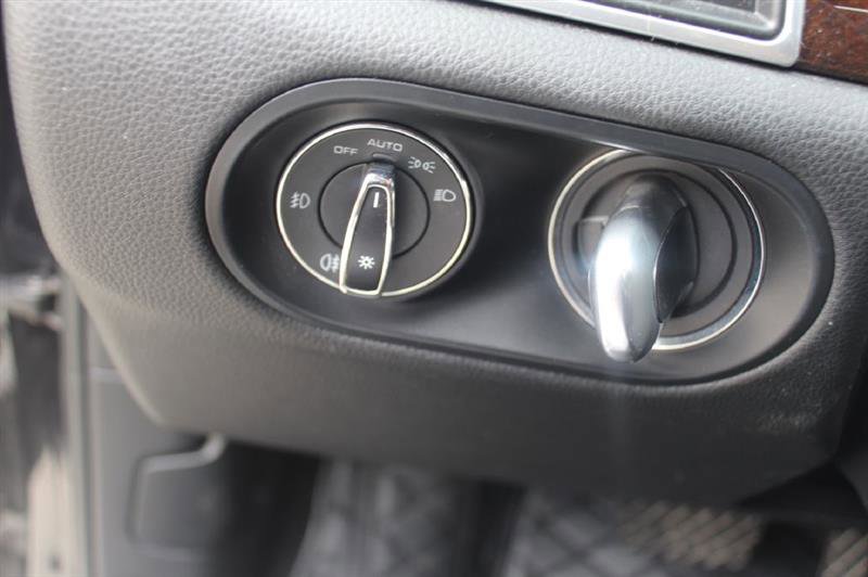 Used 2016 Porsche Macan S image 26