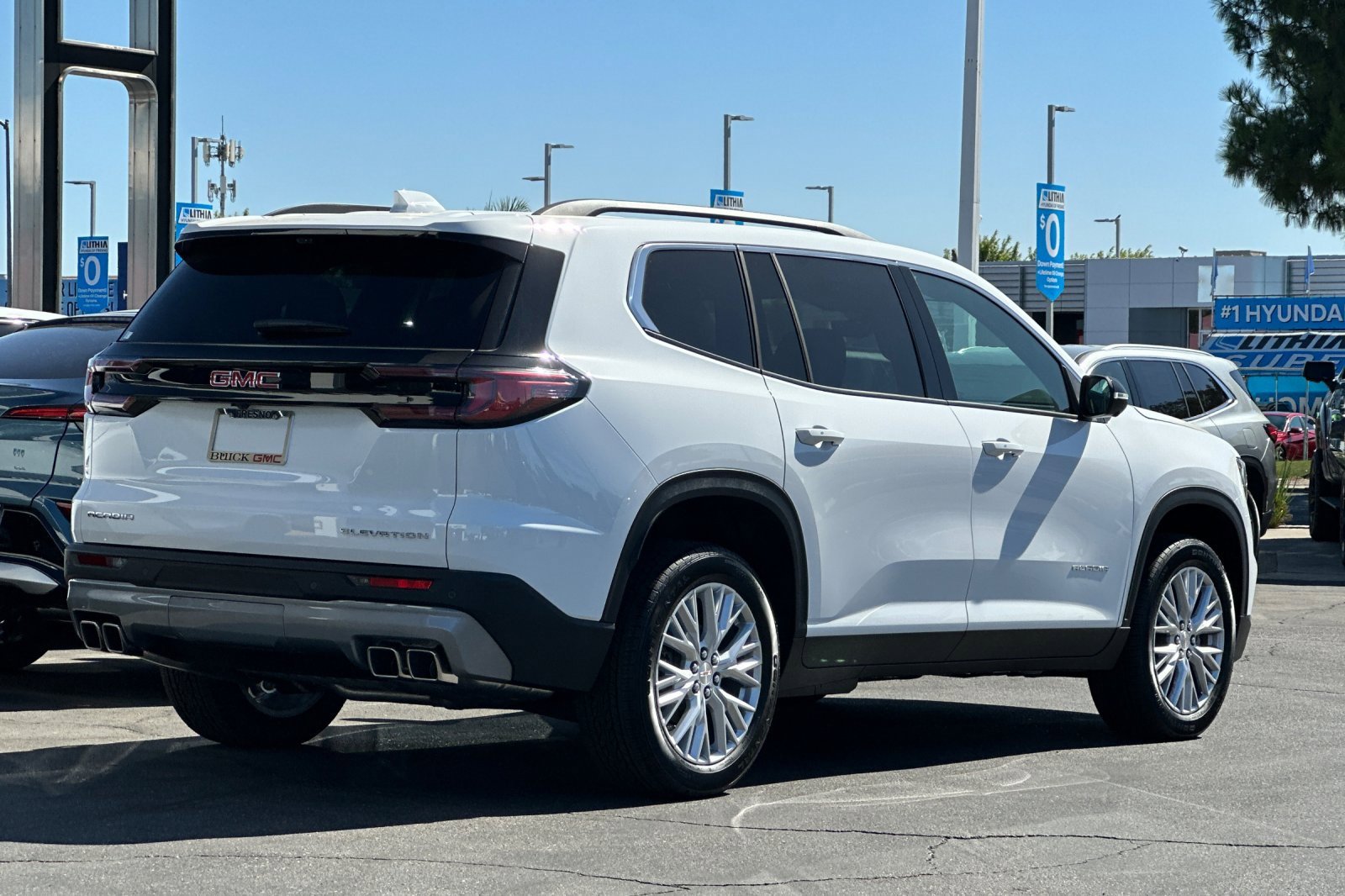 New 2026 GMC Acadia Elevation w/ Elevation Premium Package image 5