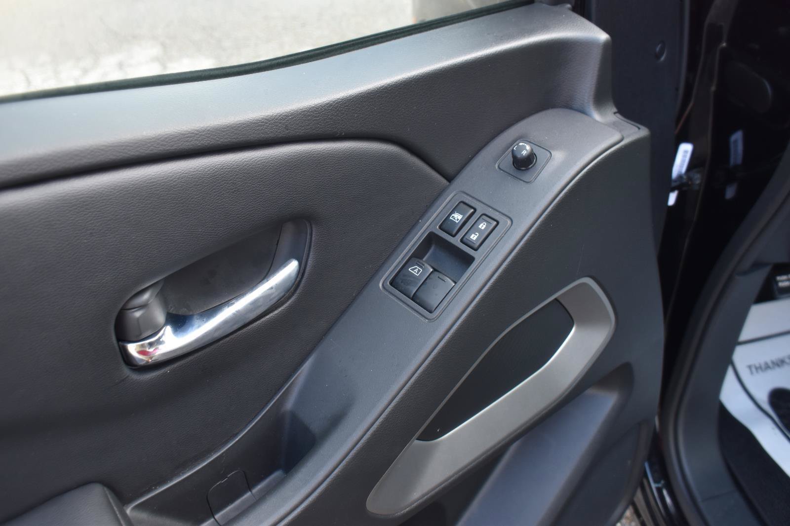 Certified 2025 Nissan Frontier SV RWD image 25