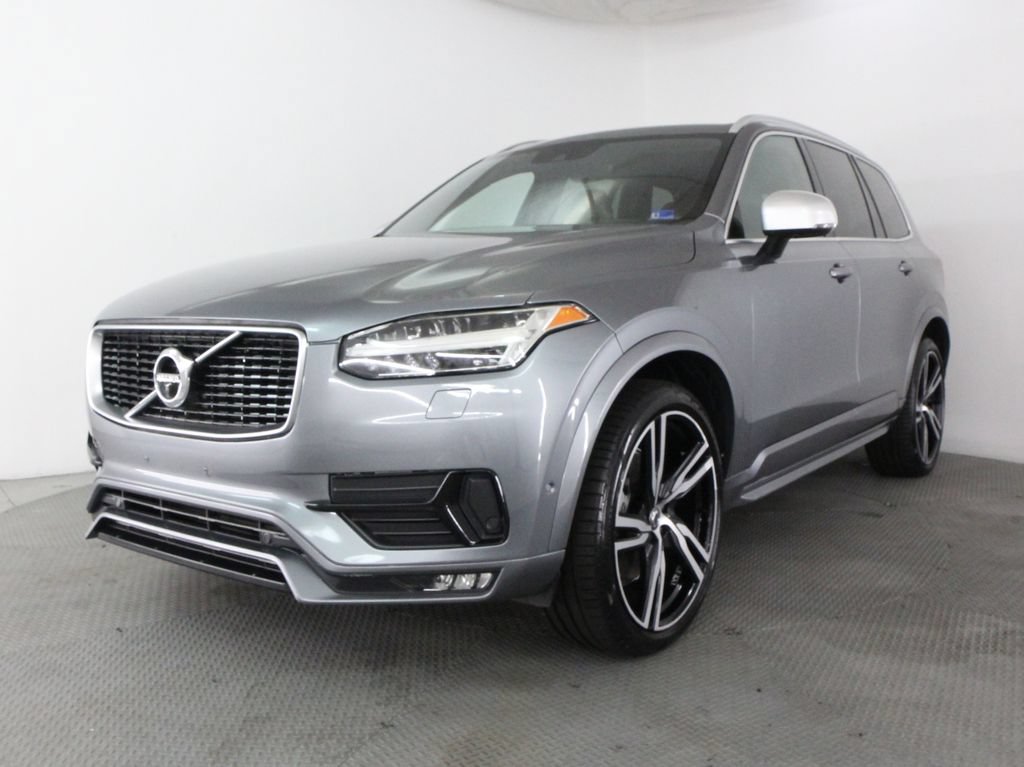 Used 2016 Volvo XC90 T6 R-Design w/ Protection Package Plus AWD/4WD image 3