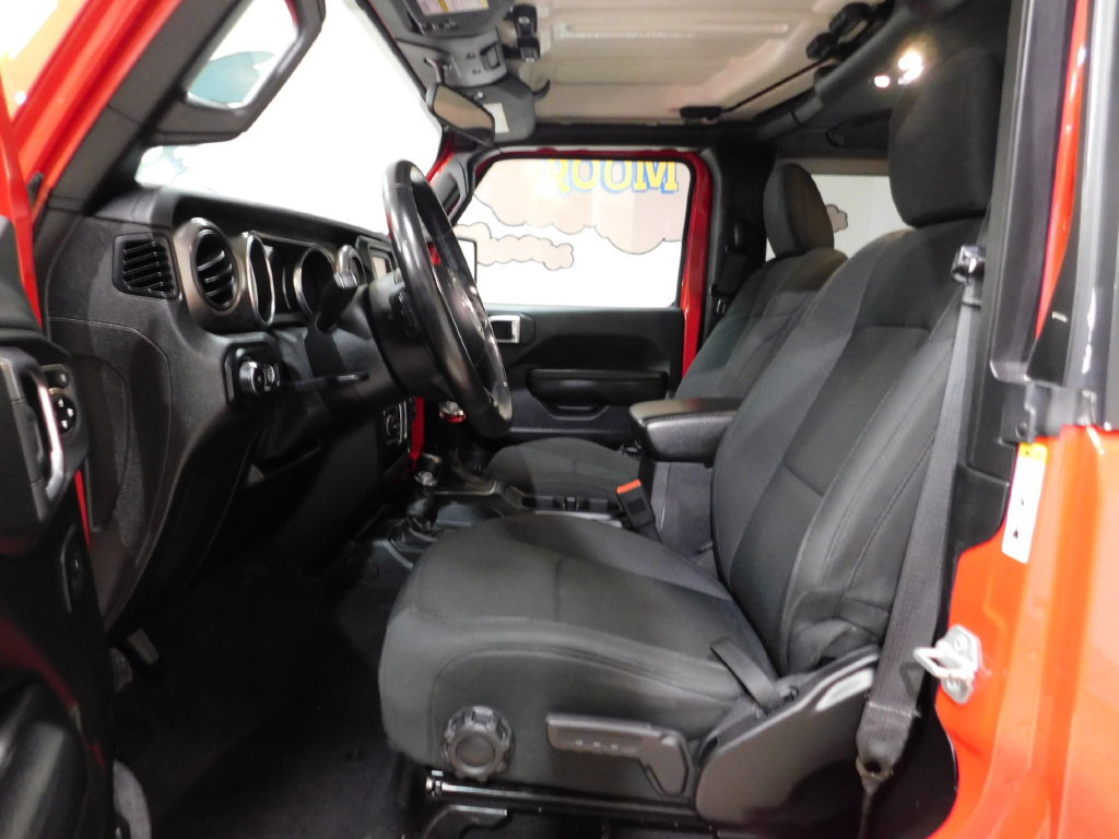 Used 2019 Jeep Wrangler Sport w/ Quick Order Package 23S AWD/4WD image 26