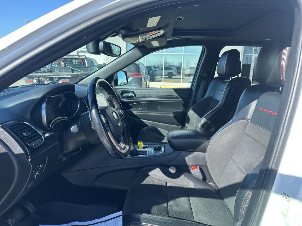 Used 2021 Jeep Grand Cherokee Trailhawk image 9