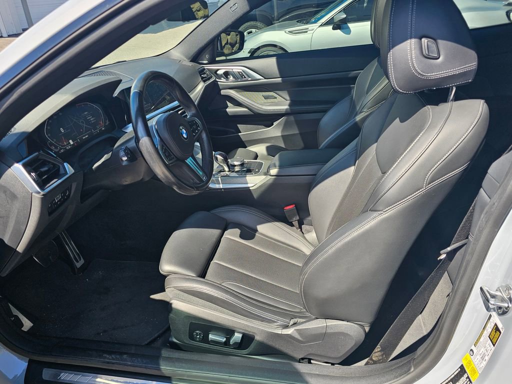 Used 2023 BMW 430i Coupe w/ M Sport Package RWD image 13