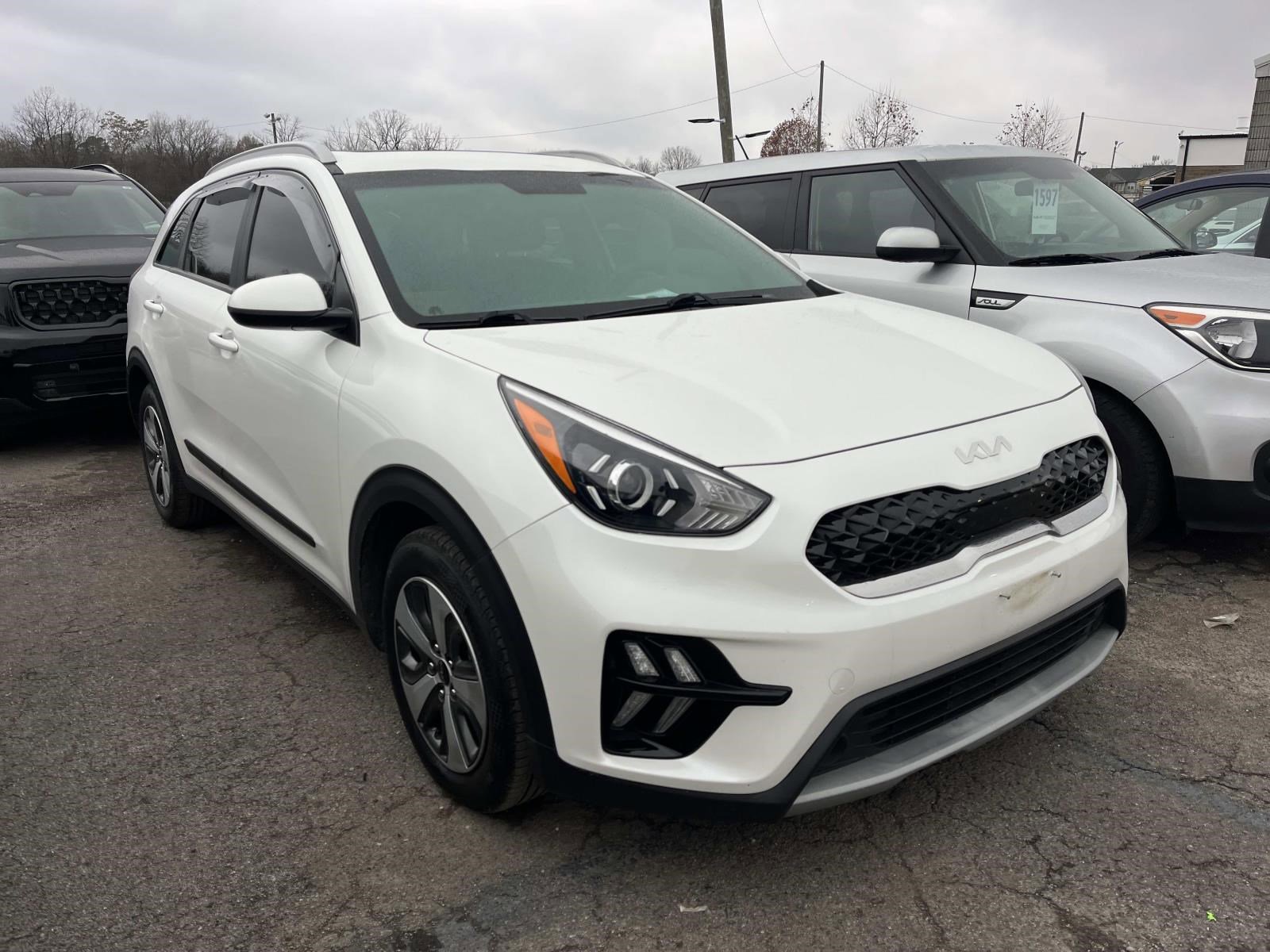 Used 2022 Kia Niro LX