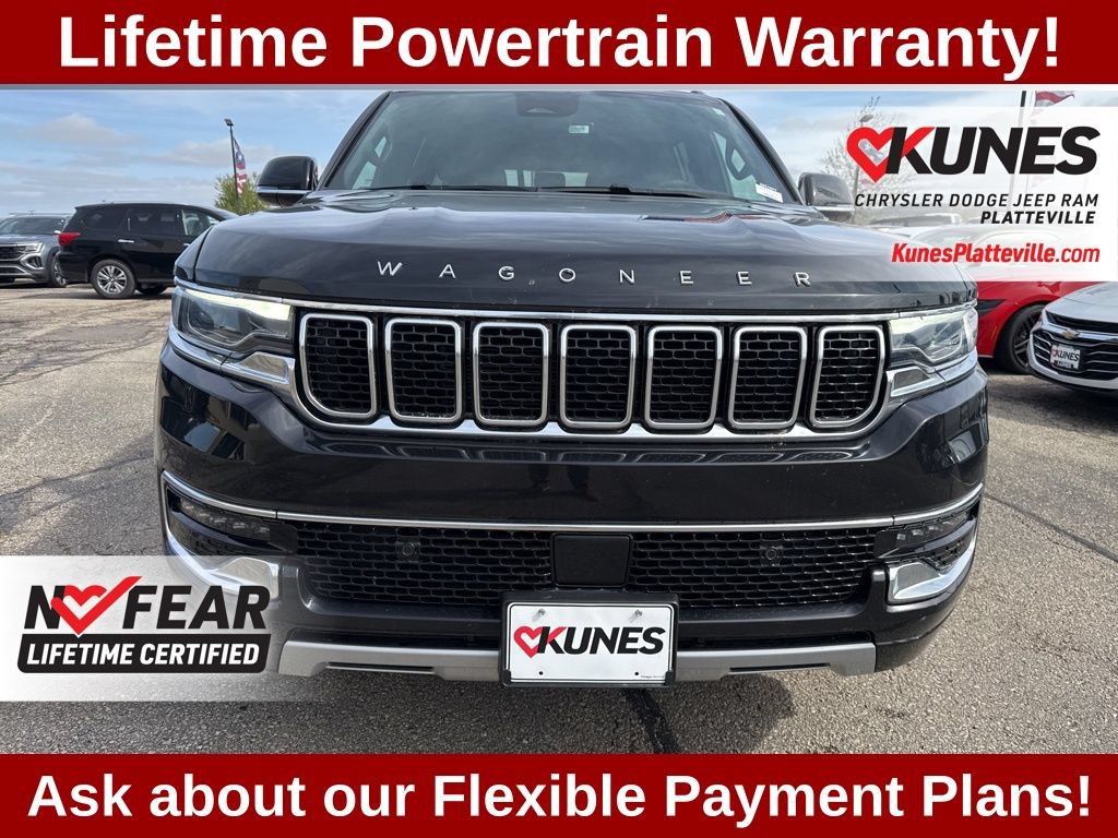 Used 2023 Jeep Wagoneer Series II AWD/4WD image 12