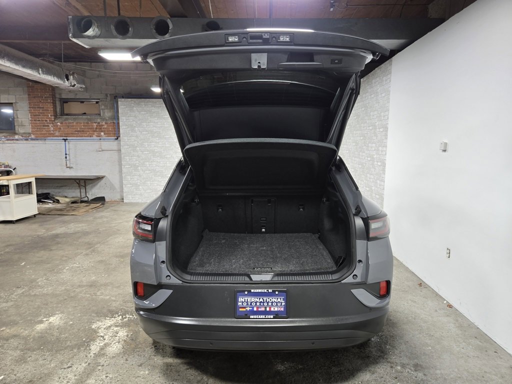 Used 2023 Volkswagen ID.4 Pro S image 38