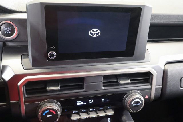 Used 2025 Toyota 4Runner SR5 image 19