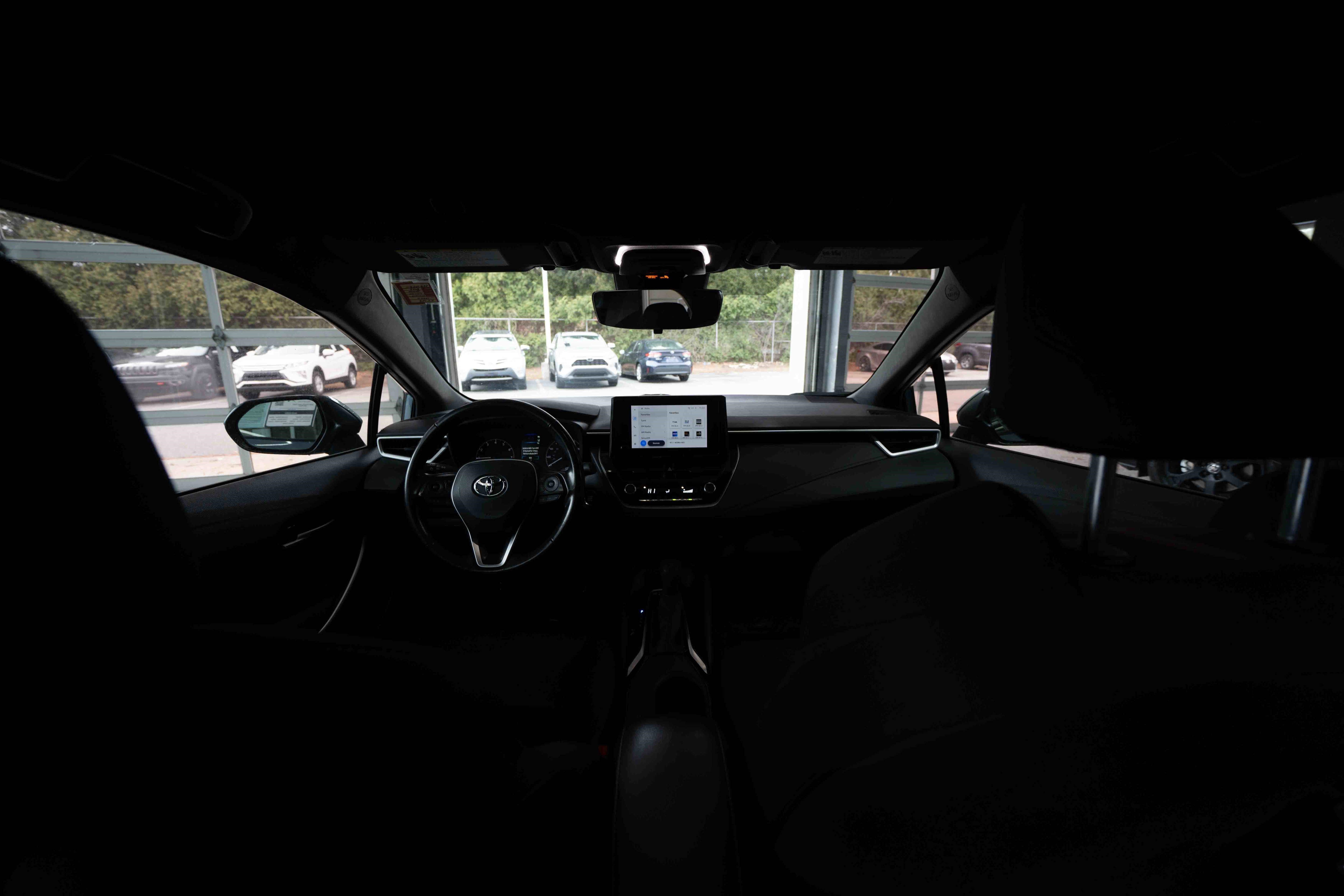 Used 2023 Toyota Corolla SE image 19