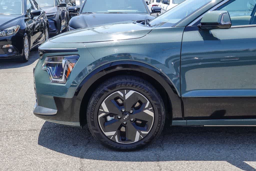 Certified 2023 Kia Niro Wind FWD image 8
