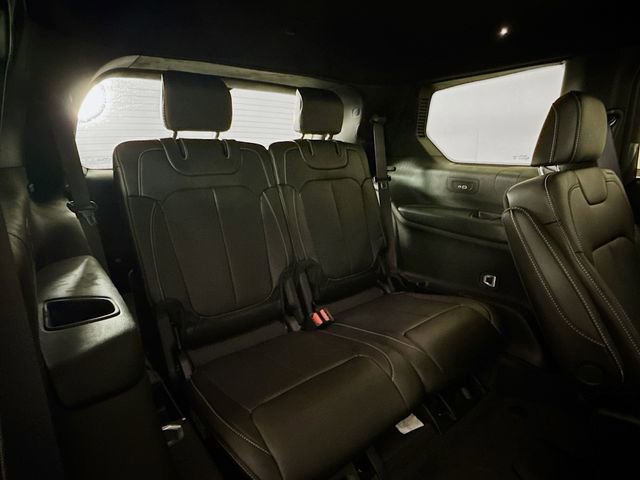 New 2025 Jeep Grand Cherokee L Limited w/ Luxury Tech Group II image 28