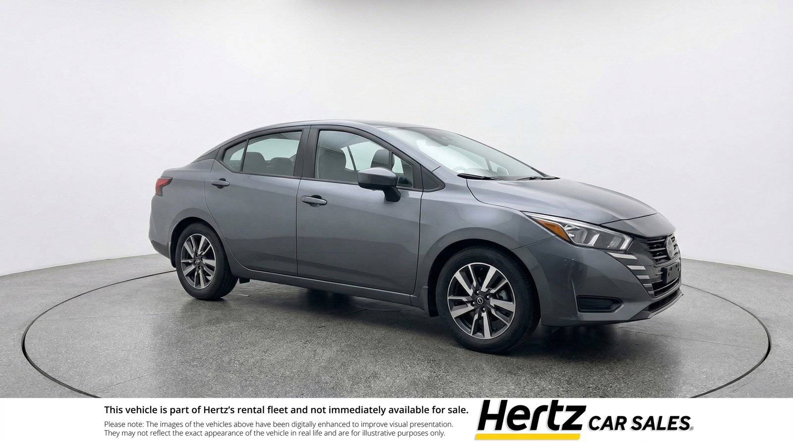 Used 2025 Nissan Versa SV image 1