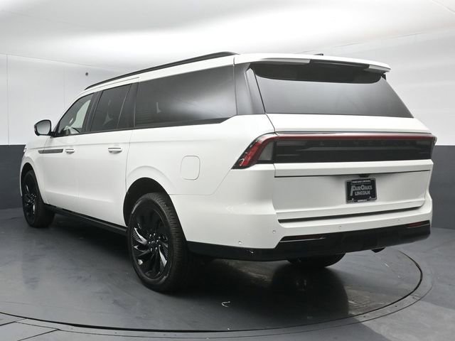 Used 2025 Lincoln Navigator L Reserve w/ Jet Appearance Package image 6