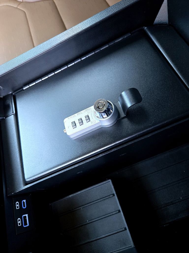 Used 2024 Toyota Tundra 1794 Edition image 19