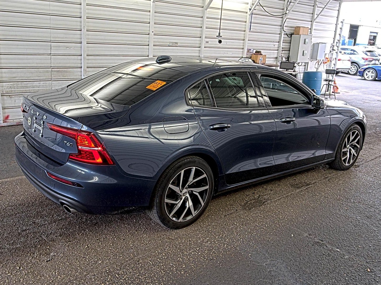 Used 2020 Volvo S60 T6 Momentum w/ Protection Package AWD/4WD image 9