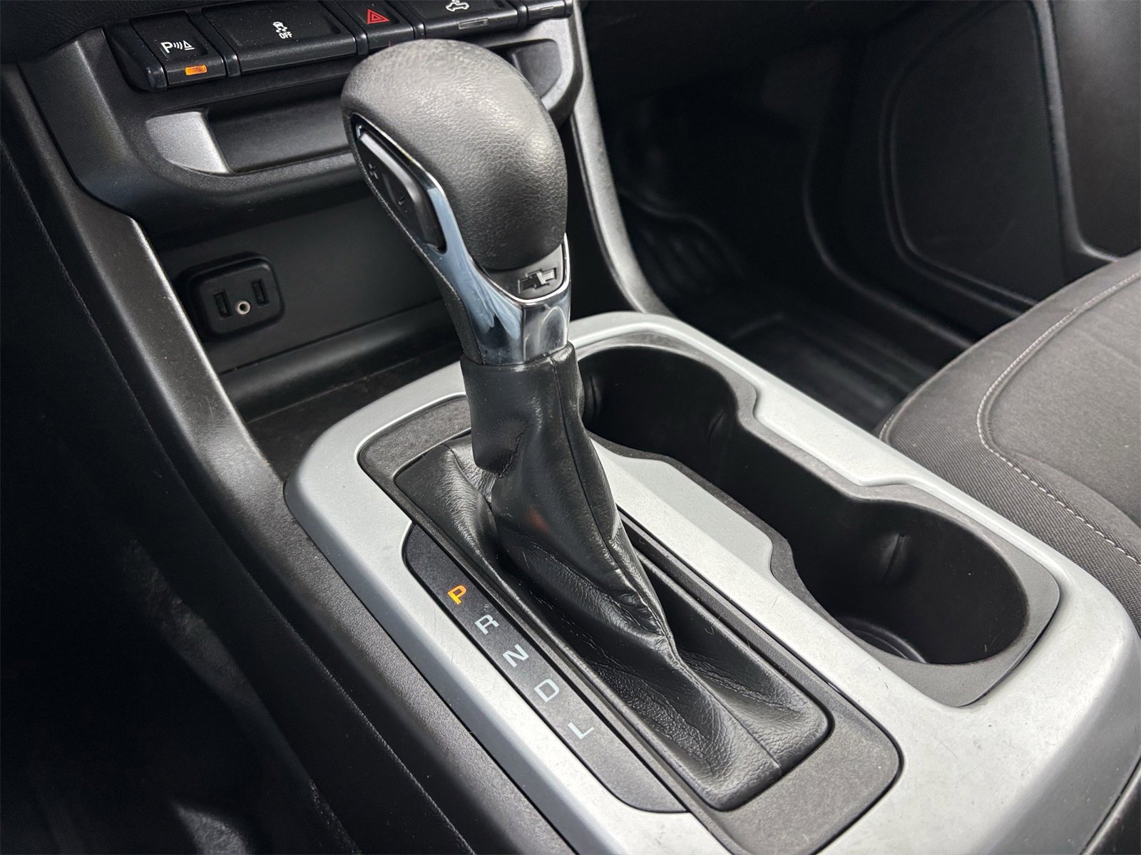 Used 2022 Chevrolet Colorado LT w/ Fleet Safety Package image 32