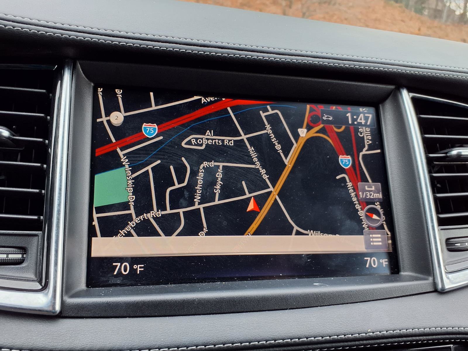 Used 2020 INFINITI QX50 Luxe w/ Navigation Package image 17