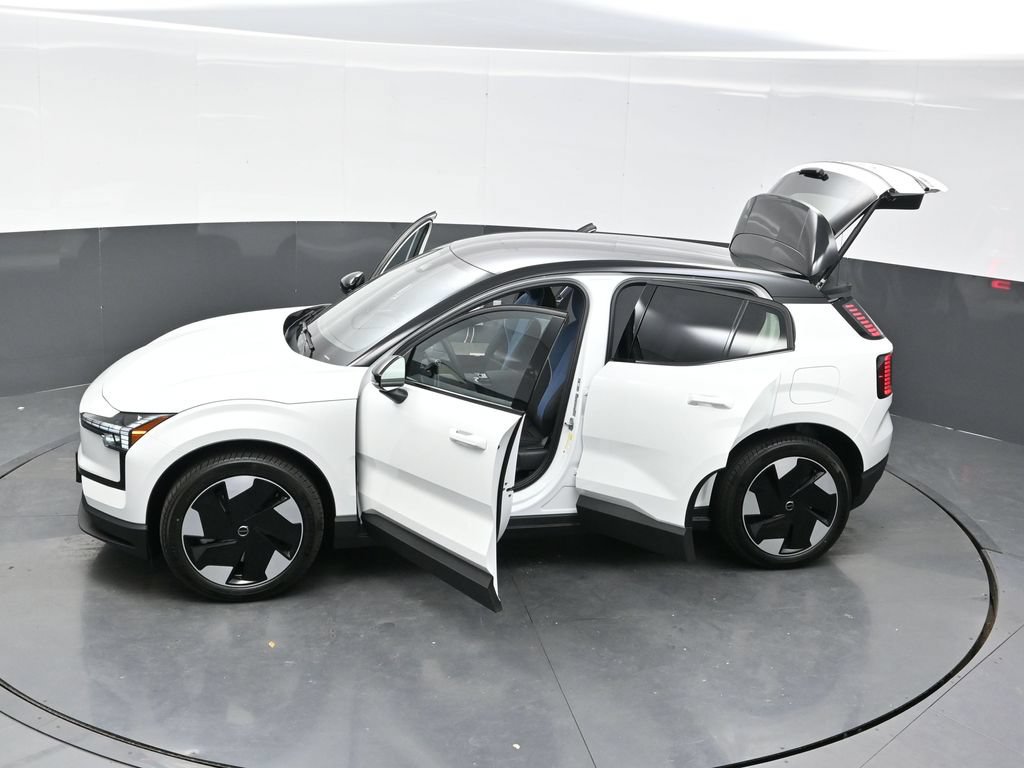 New 2026 Volvo EX30 Plus w/ Protection Package Premier AWD/4WD image 38