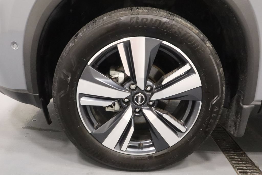 Used 2023 Nissan Rogue SL w/ SL Premium Package AWD/4WD image 25