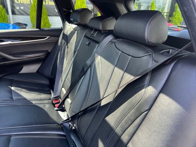 Used 2018 BMW X5 xDrive35i w/ M Sport Package AWD/4WD image 21