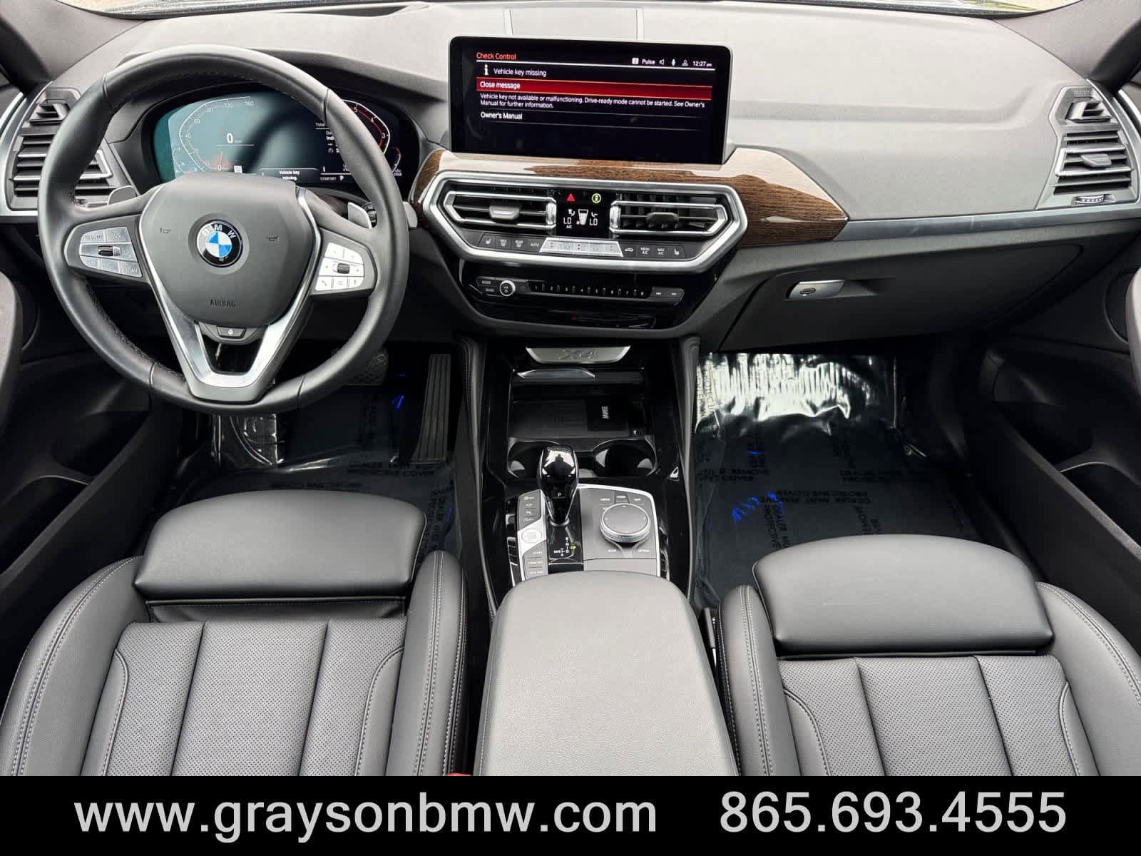 Used 2025 BMW X4 xDrive30i AWD/4WD image 19