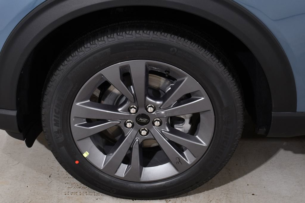 New 2026 Ford Explorer Active w/ Active Comfort Package image 25