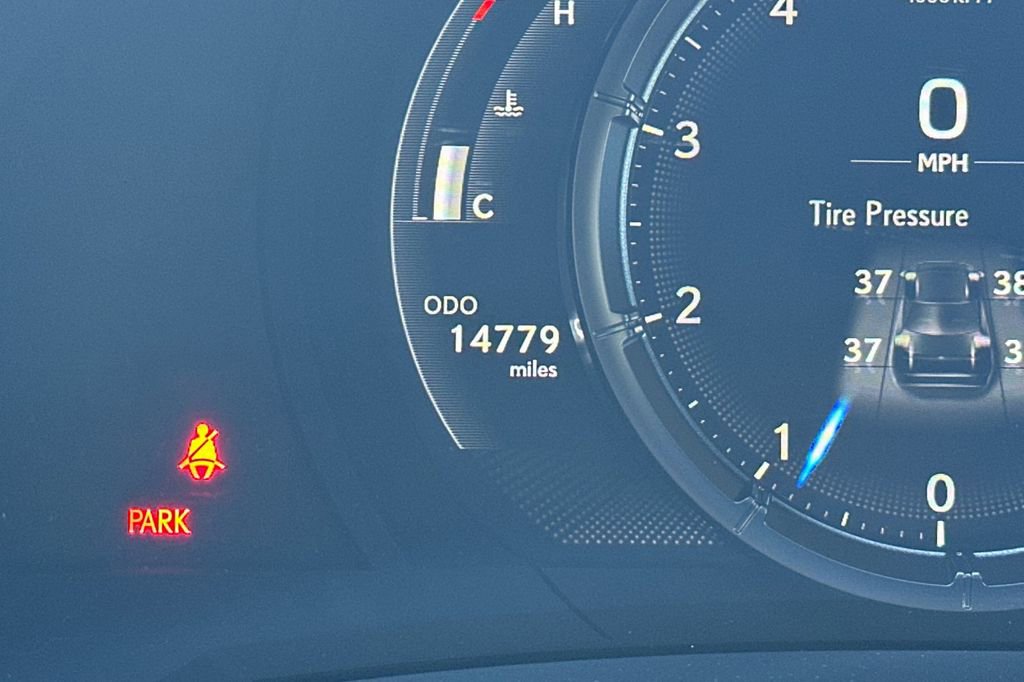 Used 2023 Lexus RC 350 F Sport image 29