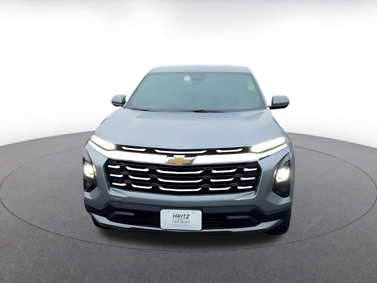Used 2025 Chevrolet Equinox LT image 4
